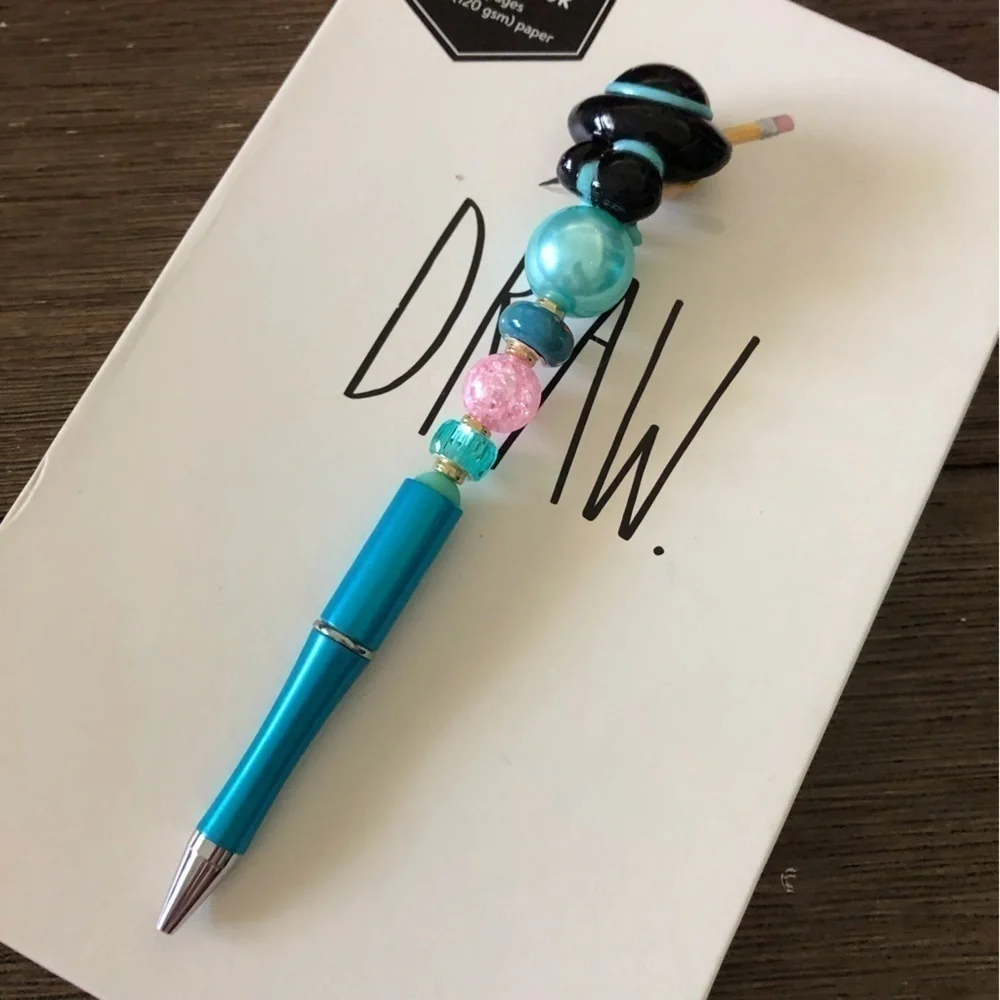 Disney Doorables: Aladdin: Princess Jasmine handmade beaded pen